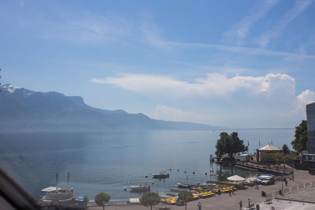 Guest House Le Charlot Vevey Kamer foto
